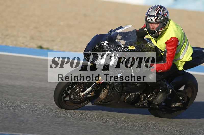 /Archiv-2024/02 29.01.-02.02.2024 Moto Center Thun Jerez/Gruppe gruen-green/93